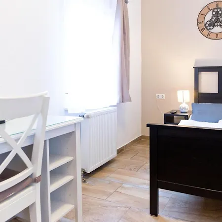 Frankenthaler Hof ホテル 2*