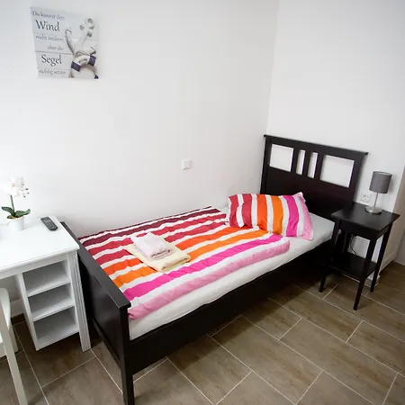 Frankenthaler Hof 2*