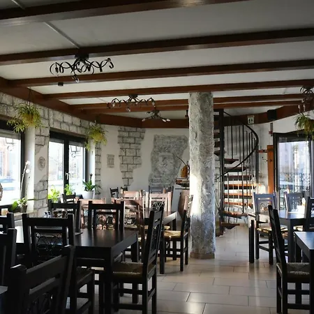 Hotel Frankenthaler Hof 2*