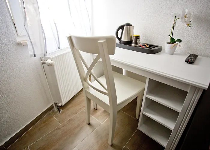 Hotel Frankenthaler Hof 2*