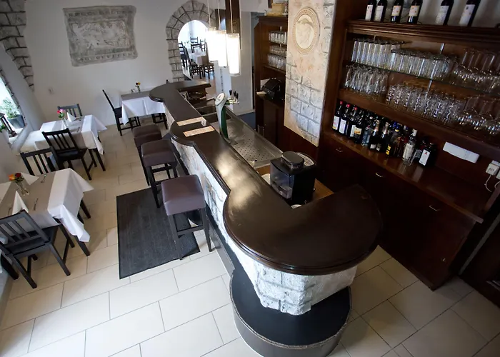 Hotel Frankenthaler Hof 2*