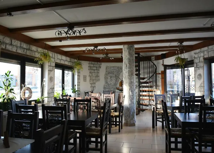 Hotel Frankenthaler Hof 2*